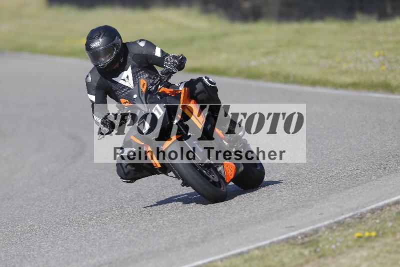 /07 09.04.2026 Cornu Master School ADR/Gruppe blau/71